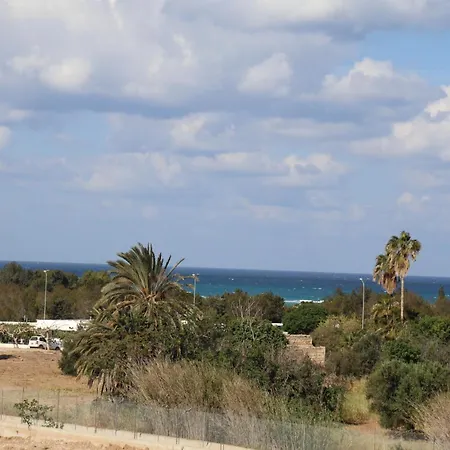 Royal Seacrest Amazing Location 2 Bed Apartment By Vichy Holidays Paphos Exterior photo